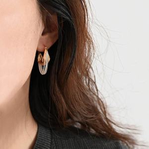 ต่างหูห้อยสไตล์ฝรั่งเศสแฟชั่นใหม่สำหรับผู้หญิง ดีไซน์พู่ห้อยแบบเรโทร เรียบหรู ดูดี มีเอกลักษณ์ - Product Image 2