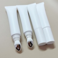 Gloss à lèvres liquide hydratant végétalien brillant 15ml avec vitamine E et marque privée – Vente en gros