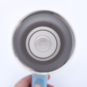 Gobelet isotherme en acier inoxydable de 40 oz avec poignée, anti-déversement, personnalisable, pour le camping, 12-24 heures - Product Image 6