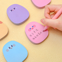 Bloc-notes autocollants Kawaii Moticon, papier mémo découpé à la forme, papeterie, fabricant personnalisé, papier pour laisser des messages