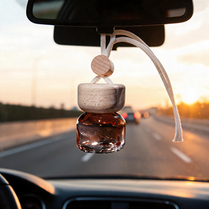 Refined <b>Car</b> Air Freshener <b>Bottle</b> High Shine Finish For Luxury Gift Boutique Wholesale Factory Direct Price Premium Set Gift - Product Image 1