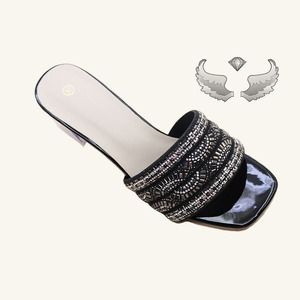 Sandalias de Plataforma con Tacón Alto y Pedrería, Modernas y de Alta Calidad para el Verano, Venta al Por Mayor - Product Image 4