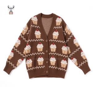 Nanteng เสื้อสเวตเตอร์ถักคอวีสำหรับผู้หญิงลายการ์ตูน<span class=keywords><strong>เค้ก</strong></span>การ์ตูนน่ารักวินเทจหนาอบอุ่นผ้าฝ้ายออกแบบได้ตามต้องการสำหรับฤดูหนาว - Product Image 1