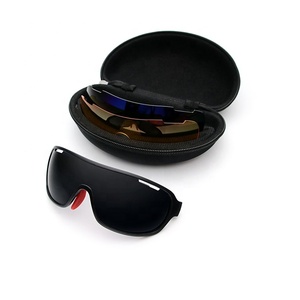 W001 Lente reemplazable Gafas de miopía Marco Gafas de sol deportivas especiales con estuche - Product Image 1