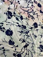 Tissu extensible en polyester 3D à flocage floral imprimé numériquement, extensible dans les 4 sens, pour la confection de vêtements féminins