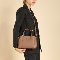 Fabricant de sacs 100% cuir, sacs à bandoulière rétro de luxe pour femmes, sacs pour femme, sacs à main de créateur personnalisés de haute qualité