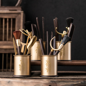 Juego de Té Oogishido Seis Caballeros, Utensilios de Té de Cobre y Madera para la Ceremonia del Té Kung Fu con Tetera, Cepillo y Accesorios - Product Image 1