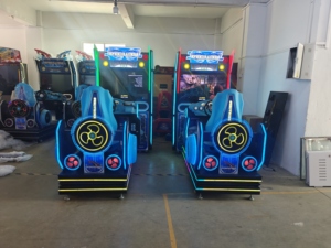 Simulateur de course de bateaux dynamique pour 2 joueurs avec siège à mouvement, machine de course de vitesse double compétitive pour centres de divertissement (FEC) - Product Image 2
