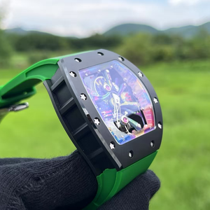 Relojes de Lujo para Hombre, Estilo 68-01 Cyril Kongo, Reloj Mecánico Tourbillon con Arte Graffiti, Caja de Fibra de Carbono Negra - Product Image 3