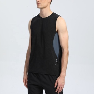 Canotta Sportiva da Uomo all'Ingrosso, Abbigliamento da Palestra di Alta Qualità, Eco-Friendly, Logo Personalizzato, Canotta da Allenamento in Spandex ad Asciugatura Rapida - Product Image 1