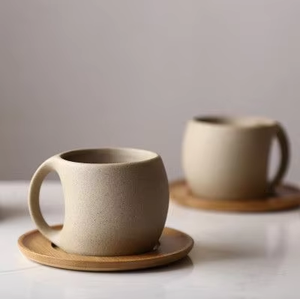 Tasse à thé en céramique de style japonais moderne 200 ml, finition mate, tasse à café, poterie artisanale, vaisselle - Product Image 3