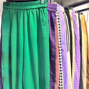 Pantalones deportivos usados al por mayor para <span class=keywords><strong>mujer</strong></span>, pacas <span class=keywords><strong>de</strong></span> <span class=keywords><strong>ropa</strong></span> usada, diseño holgado, pierna recta, cintura elástica, transpirables para fitness <span class=keywords><strong>y</strong></span> deportes. - Product Image 2