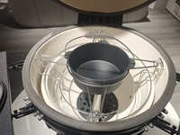 Barbecue Kamado en céramique TOPQ Série Premium 23 pouces avec rôtissoire et fumoir, idéal pour le jardin et le charbon de bois