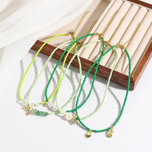 Collier de style bohème tendance INS couleur dopamine chaîne de clavicule perlée avec perles de rocaille <span class=keywords><strong>Miyuki</strong></span> <span class=keywords><strong>pendentif</strong></span> d'été pour cadeau - Product Image 1