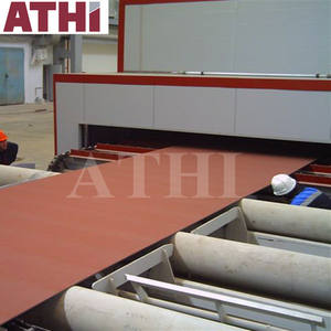 Machine à éplucher les plaques d'acier et machine de peinture par pulvérisation ligne de conservation pour nettoyer et peindre la plaque - Product Image 6