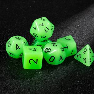 Accesorios Esenciales <span class=keywords><strong>para</strong></span> <span class=keywords><strong>Juegos</strong></span> <span class=keywords><strong>de</strong></span> <span class=keywords><strong>Rol</strong></span> <span class=keywords><strong>de</strong></span> <span class=keywords><strong>Mesa</strong></span>, Juego <span class=keywords><strong>de</strong></span> Dados Poliédricos Acrílicos con Bordes Suaves, Regalo <span class=keywords><strong>para</strong></span> Jugadores, Juego <span class=keywords><strong>de</strong></span> Dados Perfecto <span class=keywords><strong>para</strong></span> el Uso Diario en Clubes <span class=keywords><strong>de</strong></span> <span class=keywords><strong>Juegos</strong></span> - Product Image 5