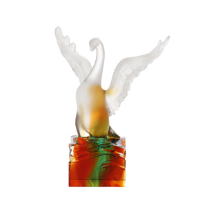 High Quality Custom Crystal Glass Bird Sculpture Laser Engraved Fashion Trend Gifts and Crafts Tabletop Decor