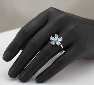 แหวนดอกไม้ประดับเพชรธรรมชาติและพลอยธรรมชาติทองคำขาว 14KT - Product Image 6