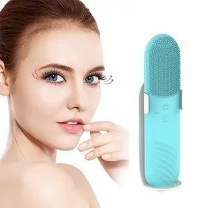 El mejor cepillo de limpieza facial de silicona, dispositivo de limpieza facial eléctrico de vibración fuerte recargable por USB para limpieza de la piel
