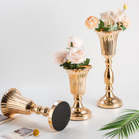 Metallische Moderne Luxuriöse Elegante Trompetenvase Tischdekoration Hochzeitsblumenständer für Veranstaltungen