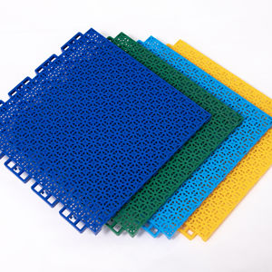 Carreaux de sol sportifs à emboîtement pour l'extérieur Tapis de sport suspendu en PP Paquet de rouleaux de basket-ball, de tennis et de hockey sur <span class=keywords><strong>gazon</strong></span> - Product Image 1