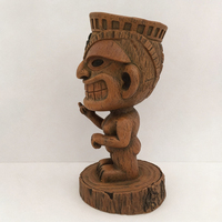 Figurine Personnalisée Nouveauté en Résine Tiki Bobble Head avec Geste Shaka, Décoration Vintage Effet Bois pour Bar à Domicile