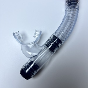 Masque et tuba de plongée pour adultes xinyixuan, verre trempé, double lentille, étanche, anti-buée, vue large pour les sports nautiques - Product Image 6