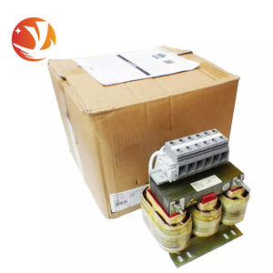 Controlador Lógico Programable (PLC) de Transformador Monofásico VW3A4555 Nuevo y Original - Product Image 1