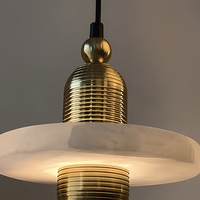 Lampe suspendue nordique mini en marbre avec abat-jour doré LED, angle de faisceau de 360°, luminaire suspendu au plafond pour salon
