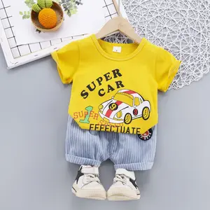 Short à manches courtes et à rayures avec lettre de dessin animé pour bébés garçons en gros - Product Image 1
