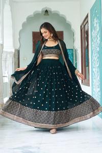 Collection de Lehenga pour femmes de qualité supérieure, tenues de mariée et de mariage de luxe, disponibles en gros - Product Image 6
