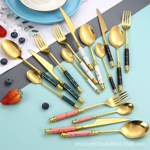 Ensemble de couverts en acier inoxydable avec manche en céramique, 4 pièces, durable, style occidental, pour steak, coffret cadeau - Product Image 1