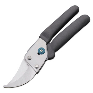 Lubanzuo Stainless Steel Pruning Shears 60mm Beak Shape Garden Secateurs With Locking Buckle - Product Image 3