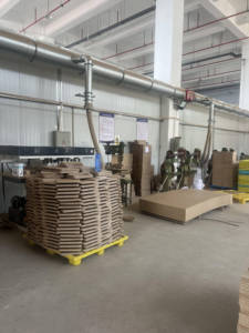 <span class=keywords><strong>2026</strong></span> Modern Masif Ahşap Çevre Dostu Baskılı Aile Hayvan Yuvası Köpekler İçin Yatay Sürgülü Kapaklı İç/Dış Mekan Tüm Mevsimler CNLF - Product Image 6