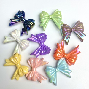 Cuentas DIY de lazo de niña con efecto arcoíris UV de color sólido galvanizado para cadenas de teléfono móvil, llaveros y piezas de accesorios - Product Image 1