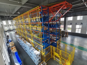 Chariot élévateur robotisé AGV, chariot élévateur à fourche, chariot automatisé à guidage automatique, petit équipement de manutention en métal pour la logistique d'entrepôt - Product Image 4