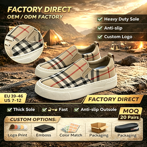 Venta Directa de las Zapatillas Casuales de Moda Más Vendidas, Nuevas Zapatillas de Diseñador Neutras, Zapatillas de Lona - Product Image 1