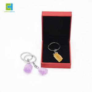 Llavero de moda con mosquetón de acero inoxidable y cristal de cuarzo natural, con piedra preciosa irregular en bruto envuelta en alambre, ligero, para mujer, con propiedades curativas - Product Image 3