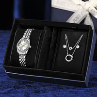Ensemble cadeau de luxe pour femme : montre à quartz, collier et bracelet, idéal pour les cadeaux d'affaires