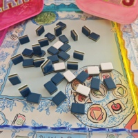Jeu de Mahjong Authentique Américain de Luxe à 4 Niveaux Pliable pour 4 Joueurs, 160 Tuiles Modernes Portables en Acrylique de Haute Qualité pour Casino