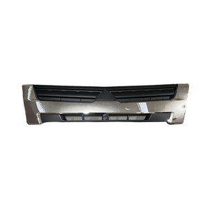 Calandre large noire et chromée de haute qualité pour <span class=keywords><strong>Mitsubishi</strong></span> <span class=keywords><strong>Fuso</strong></span> <span class=keywords><strong>Canter</strong></span> 2010, pièces de carrosserie de camion, camions japonais et nouveau modèle - Product Image 3