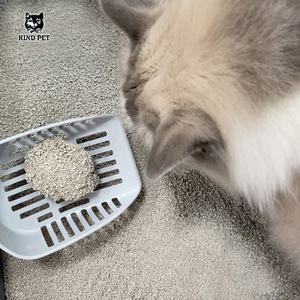 Snelklonterende bentoniet kattenbakvulling - krachtige geurcontrole, weinig stof, geschikt voor alle kattenrassen - Product Image 6