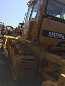 รถดันดินมือสองรถดันดิน D6D ตีนตะขาบรถดันดิน D6M D6C D5C D4C D8K ของหนอนผีเสื้อ - Product Image 6