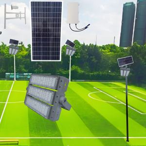 Reflector LED Solar de Alta Luminosidad IP65 a Prueba de Agua para Estadios de Fútbol, Canchas de Bádminton, Gimnasios y Canchas de Tenis con Sensor de Luz - Product Image 5