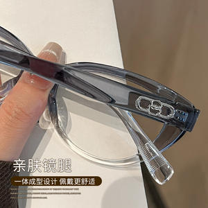Lunettes de vue rétro pour femme, monture œil de chat en TR90 transparente, protection anti-lumière bleue, 8052, monture large, verres PC, pont moyen, Danyang - Product Image 1