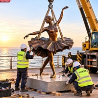 Sculpture YOUFINE grandeur nature en bronze antique de ballerine, statue métallique de danseuse érigeant sa jupe tutu, pour la décoration de la plage, de la place publique ou du parc