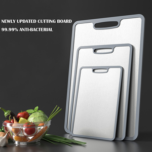 YOULIKE Grande planche à découper double face en acier inoxydable 304/316 argentée avec bord antidérapant, compatible lave-vaisselle, ustensile de cuisine - Product Image 5