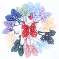 Nœud papillon mignon à pois avec oreilles de lapin pour filles, pré-noué en satin, pour uniforme JK, avec sangle élastique réglable, idéal pour cosplay et école