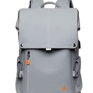 Sac à dos de voyage en cuir véritable pour homme, grande capacité 50-70L, idéal pour étudiants, cyclisme, vente en gros transfrontalière - Product Image 1