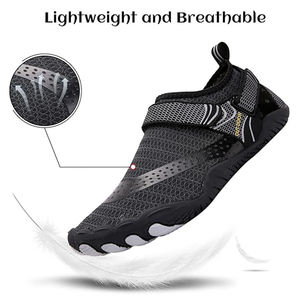 Vente en gros <span class=keywords><strong>Chaussures</strong></span> d'eau <span class=keywords><strong>pieds</strong></span> nus en caoutchouc antidérapantes à séchage rapide <span class=keywords><strong>Chaussures</strong></span> de plage pour hommes et femmes - Product Image 5
